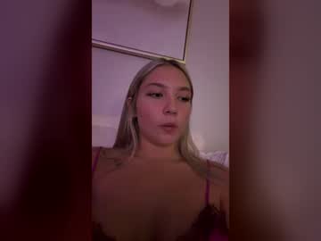 angelinexoo