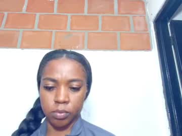 ciaraebonyxxx