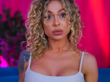 curlynatasha