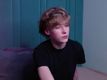 curlytwinkboy