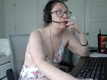 izzynoela