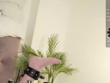 kira riot