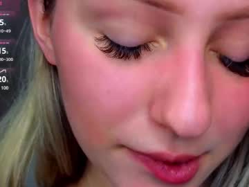 lia bloom 
