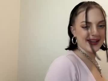 lucylotusxx