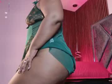mommy huge ass