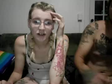 mystery couple6