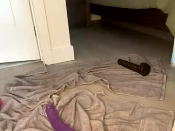 scarlet april